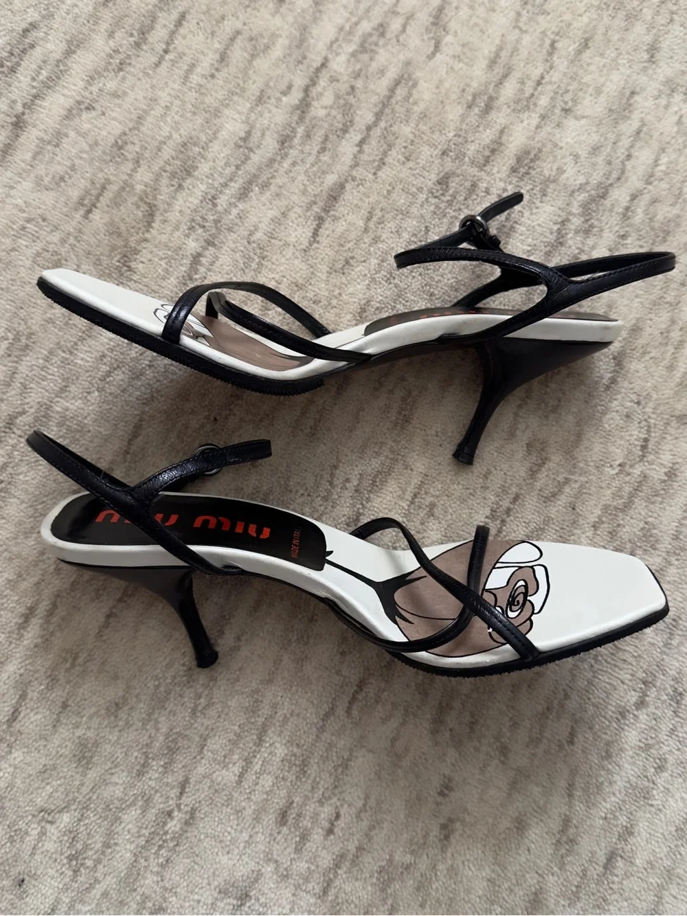 Vintage Miu Miu brown/black rose strappy sandal heels - Picture 4 of 8